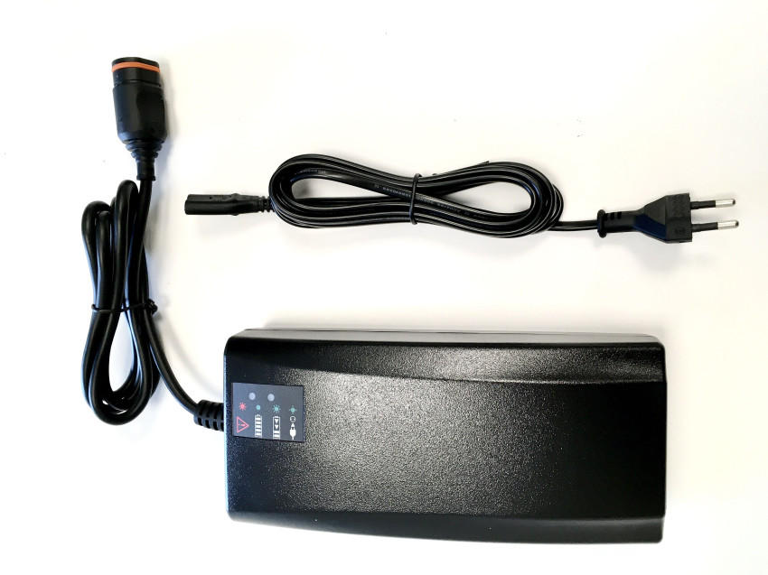BMZ 36V 4A Charger with Hirschman Plug (606329)